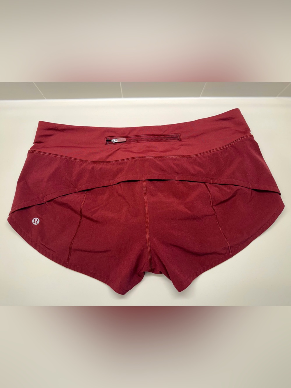 Lululemon Speed Up Short 2.5 inch Scarlet Maroon with Hidden Zip Pocket